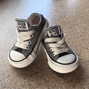 Gray Converse All Stars. Toddler size 3.